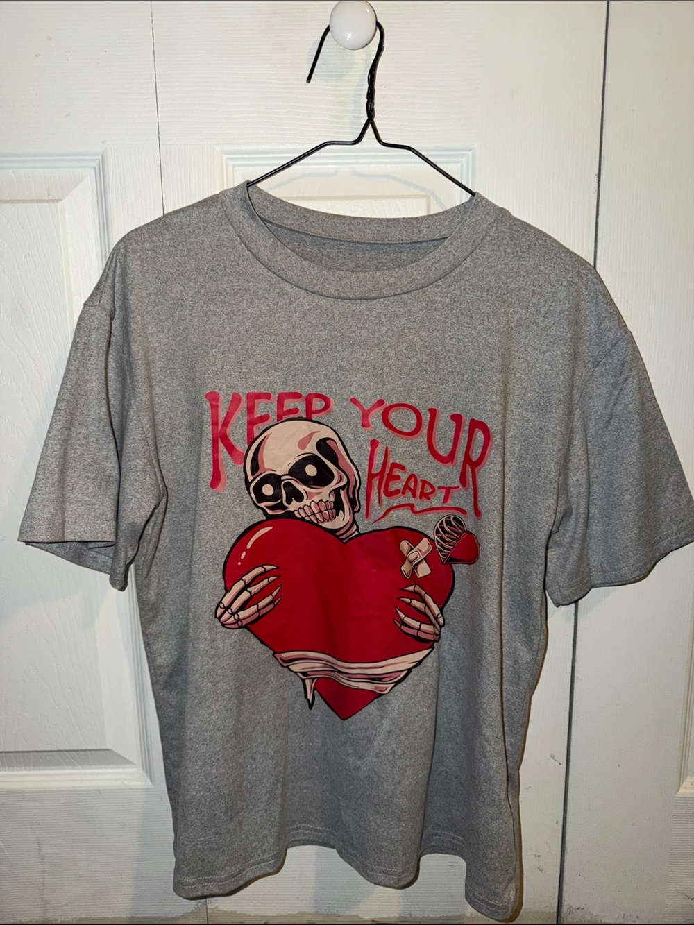 SHEIN Gray Short Sleeve Tee with Red Heart Skull Graphic